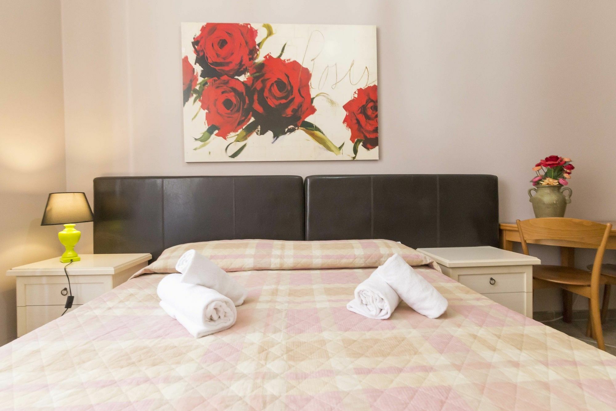 Albachiara Guest House روما المظهر الخارجي الصورة